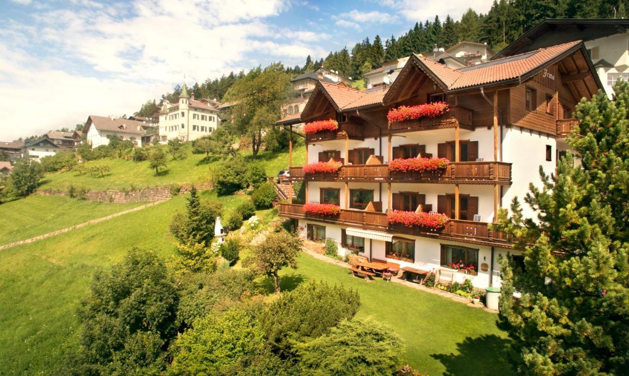 أورتيسايْ Garni Alba Bed & Breakfast المظهر الخارجي الصورة