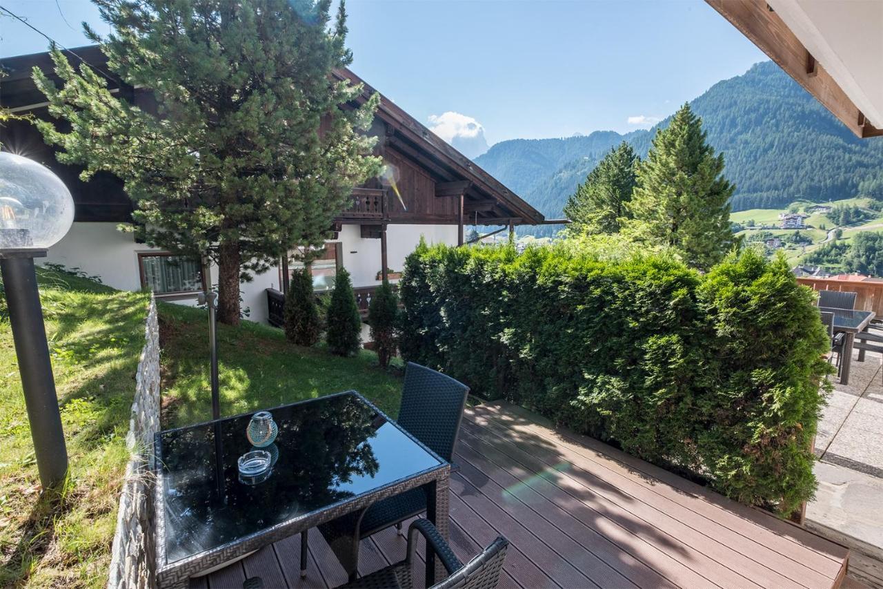 أورتيسايْ Garni Alba Bed & Breakfast المظهر الخارجي الصورة